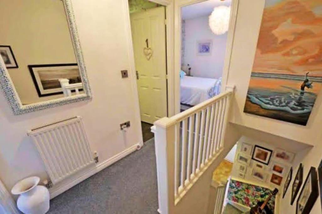 Sunny Family 4-Sleeper Near Newquays Top Beaches New Quay Buitenkant foto